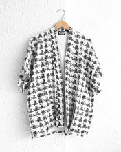 Load image into Gallery viewer, Distressed Houndstooth Corduroy Coat
